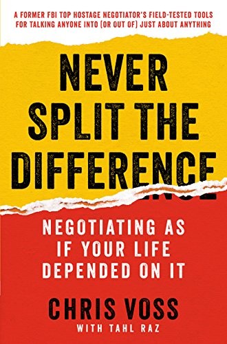 Tahl Raz, Chris Voss: Never Split the Difference (Paperback, Harper Business)
