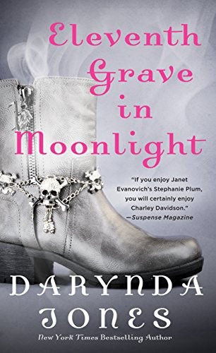 Darynda Jones: Eleventh Grave in Moonlight (Paperback, St. Martin's Paperbacks)