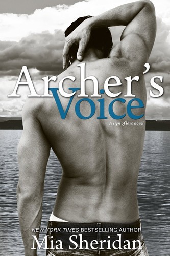 Mia Sheridan: Archer's Voice (Paperback, 2014, Lightning Source Inc)