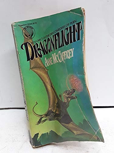 Anne McCaffrey: Dragonflight (Paperback, Ballantine Books)