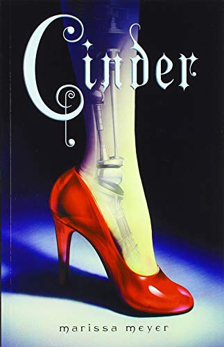 Marissa Meyer: Cinder (Paperback, Thorndike Striving Reader)