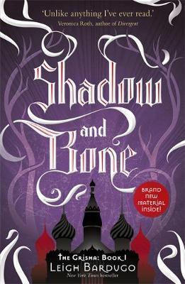 Leigh Bardugo: Shadow and Bone (2014)